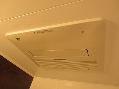 大阪ガス　ガス温水浴室暖房乾燥機カワック2424時間2室換気機能付き品番：161-N250・付属品：リモコン